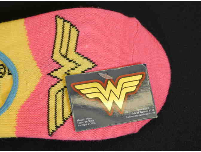 WONDER WOMAN SHIRTS & MORE