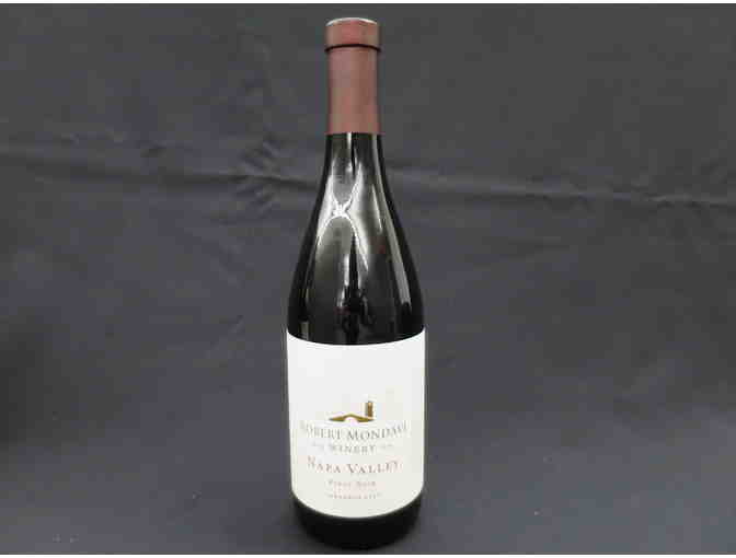 PINOT NOIR COLLECTION