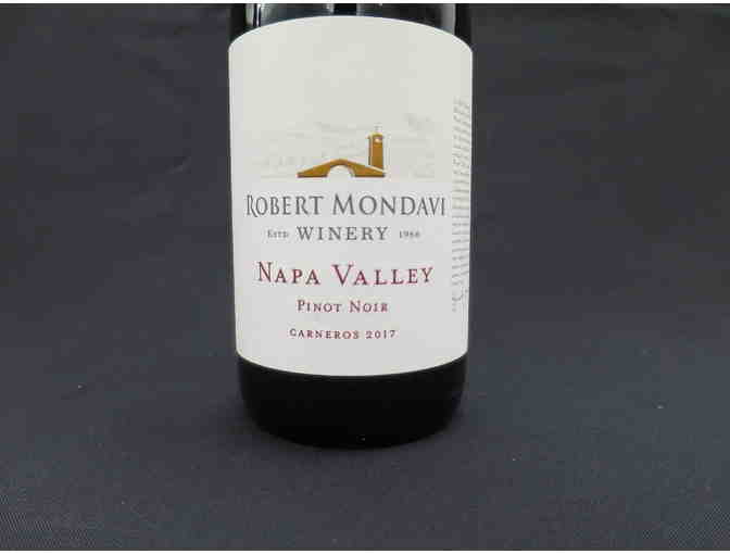 PINOT NOIR COLLECTION