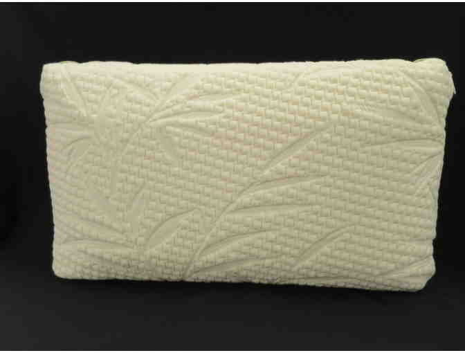 BROYHILL RELIEVE 5.5 QUEEN-SIZE MEMORY FOAM PILLOW SET