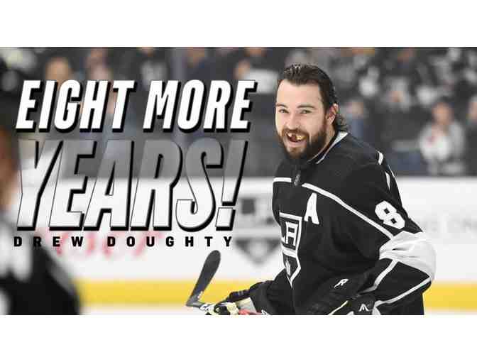 AUTOGRAPHED DREW DOUGHTY CANVAS FROM LOS ANGELES KINGS