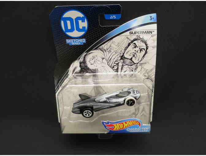 JUSTICE LEAGUE CLOTHES AND TOYS