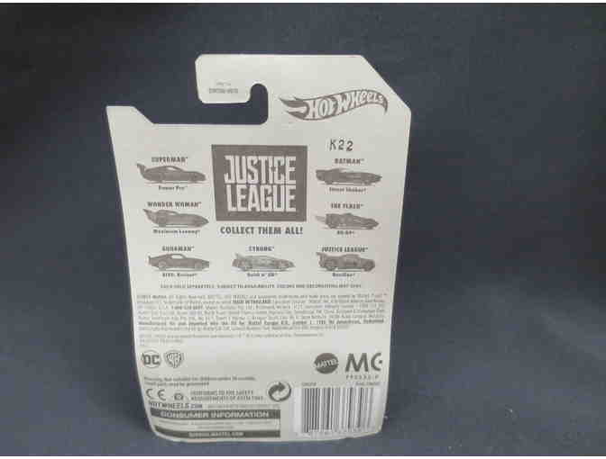 JUSTICE LEAGUE CLOTHES AND TOYS