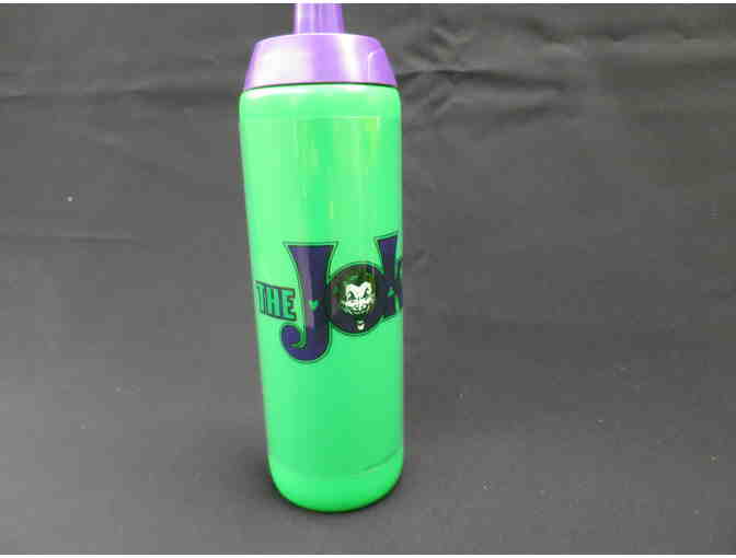 THE JOKER: BACKPACK, ALARM CLOCK AND WATER BOTTLE