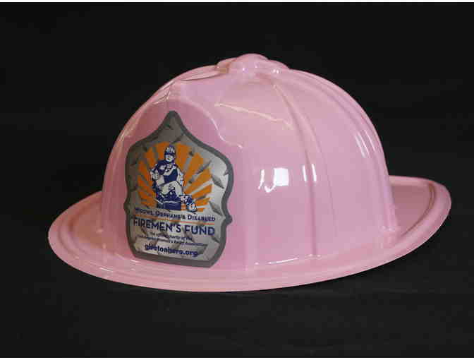 MEOW: HELLO KITTY PACKAGE - ACCESSORIES, PENS, WATER BOTTLE, STICKERS & MORE