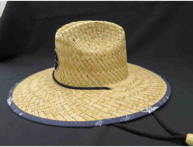 LIFE'S A BEACH CLOTHING & SURF GEAR: MEN'S XL