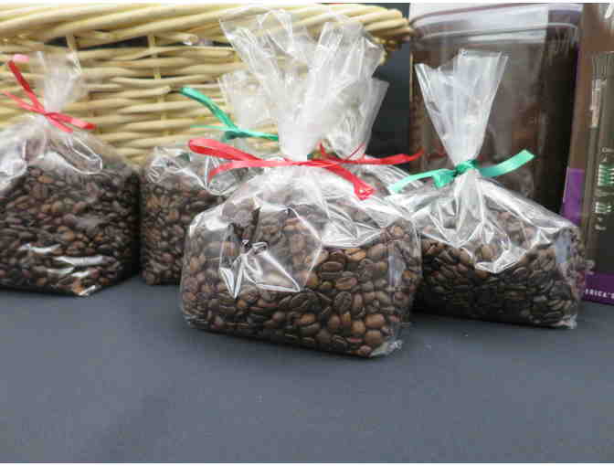 JAVA TIME: COFFEE LOVERS BASKET