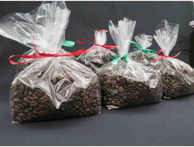 JAVA TIME: COFFEE LOVERS BASKET
