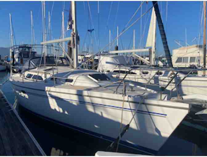 3 hour Private SF Bay Sail Experience for Six with Lunch