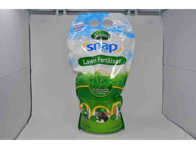 Lawn Spreader and Fertilizer