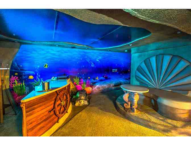 Fantasy Suite - One Night - Sunset Inn & Suites - Clinton, IL