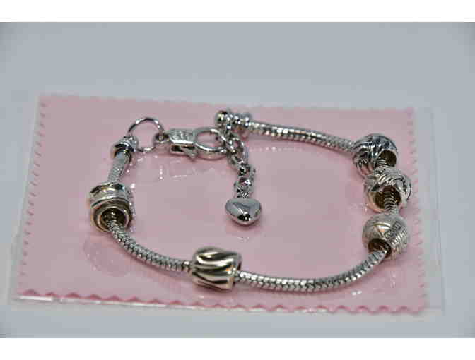 Bracelet with beads