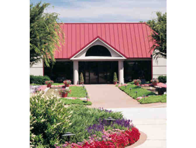 Byers' Choice Caroler Figurine