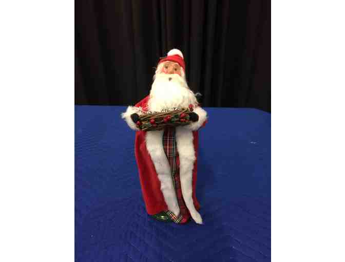 Byers' Choice Caroler Figurine