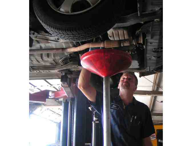 1 Full Service Oil Change with Crump-Reese Moab!