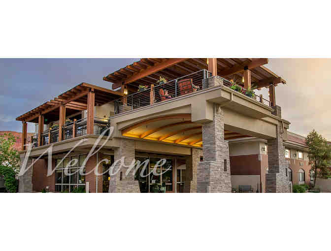 1 Night Lodging at Best Western Canyonlands Inn