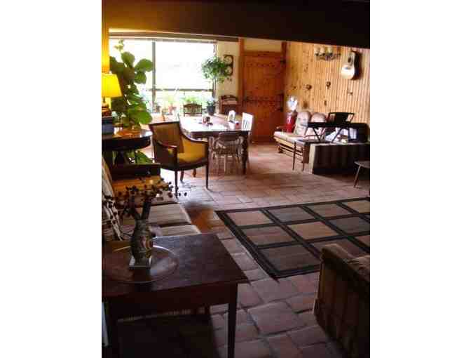 The LaunchPad Bed and a Bagel in Moab - Two Night Stay