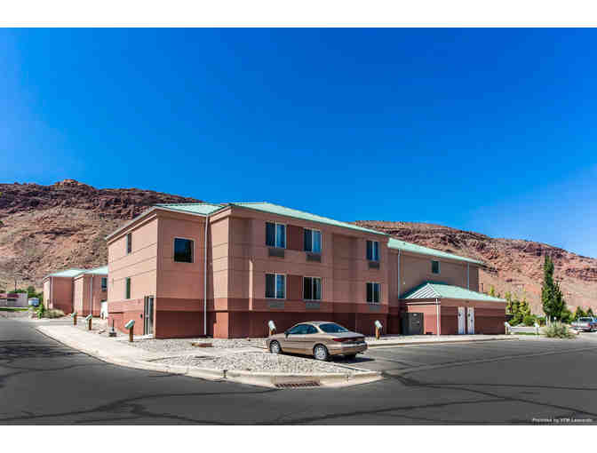 Moab Quality Inn Slickrock Area-One Night Stay